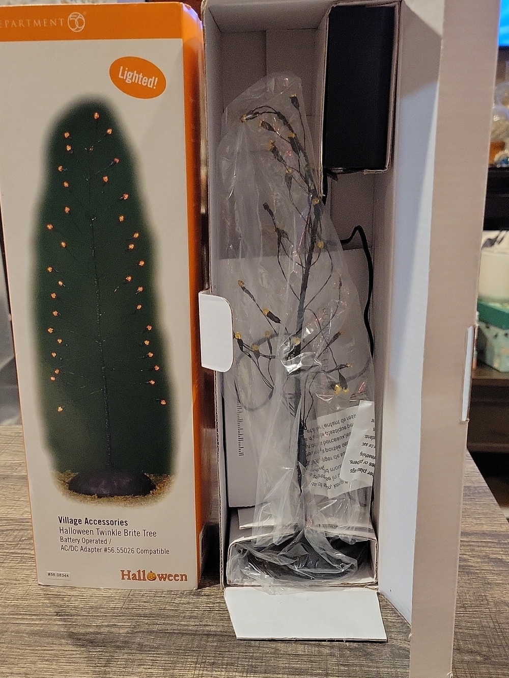 Halloween Tree,Dept.56,Vintage,New In Box!!